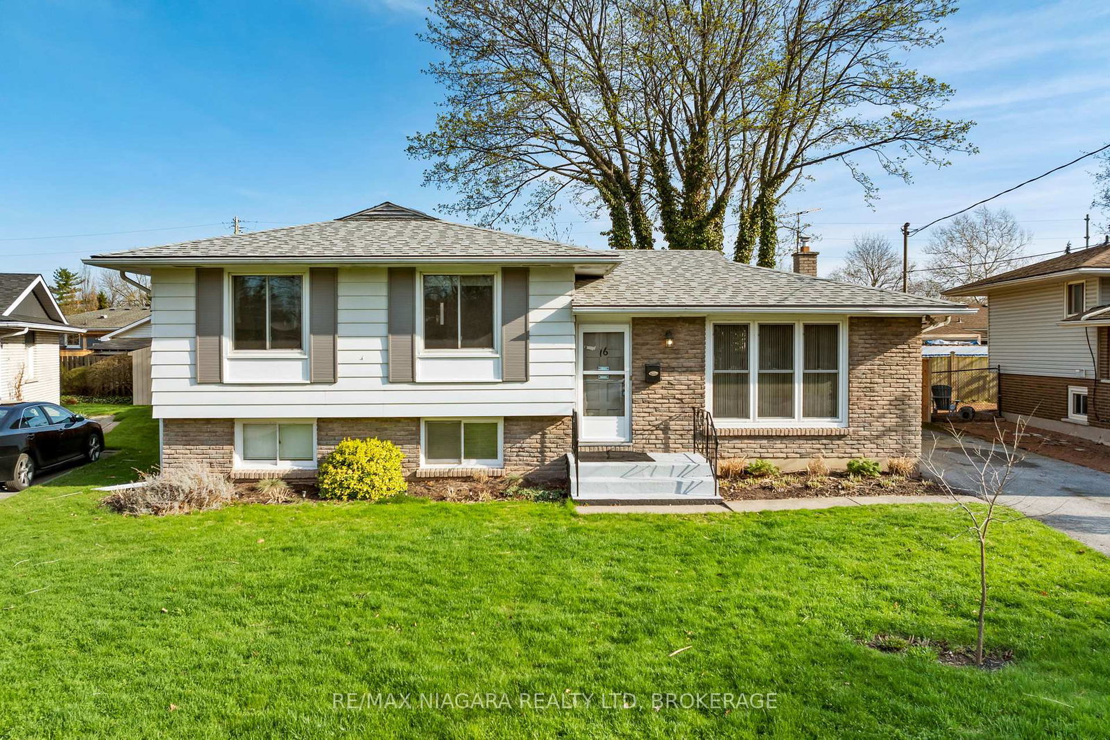 16-croydon-drive-st-catharines-ontario-x13216982