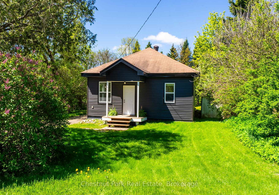 203-centre-street-burks-falls-ontario-x13217020