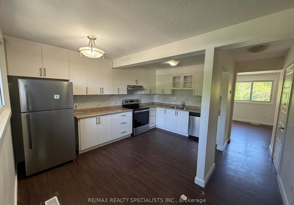 15-scenic-drive-kitchener-ontario-x13217108
