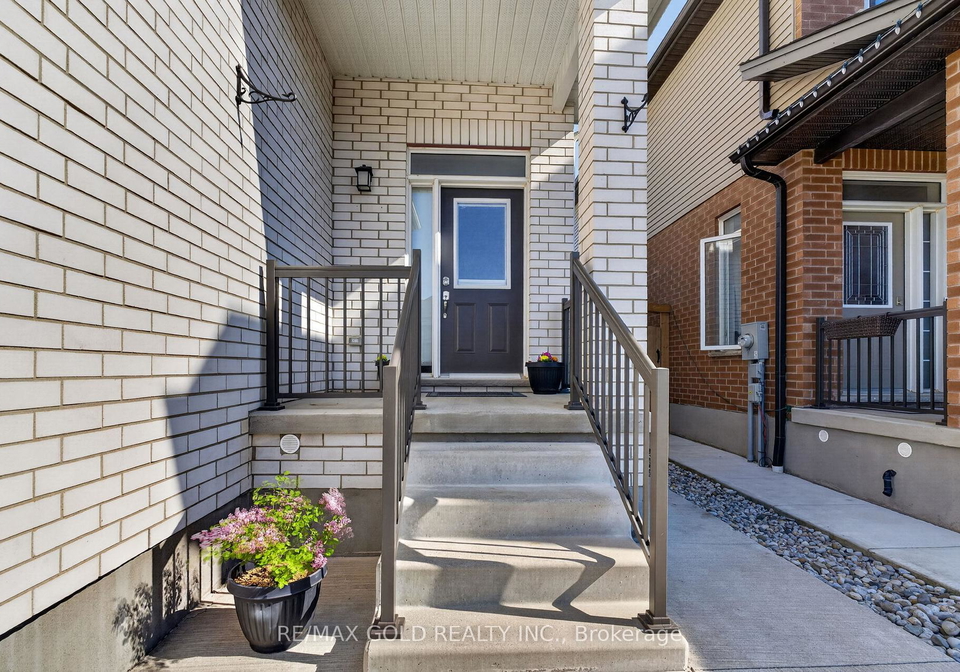 105-arlington-parkway-n-brant-ontario-x13217178