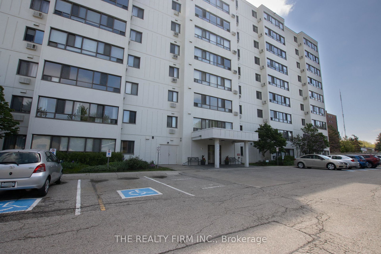 135-baseline-road-w-london-south-ontario-x13217194