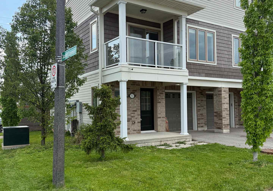 53-oliver-lane-st-catharines-ontario-x13217228