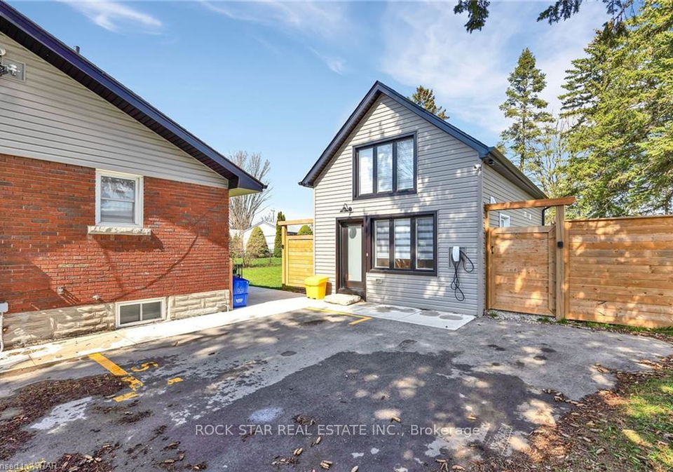 48-harber-avenue-kitchener-ontario-x13217324