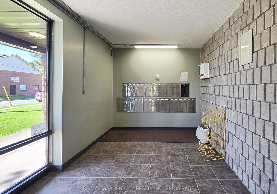 72-e-main-street-e-port-colborne-ontario-x13217414