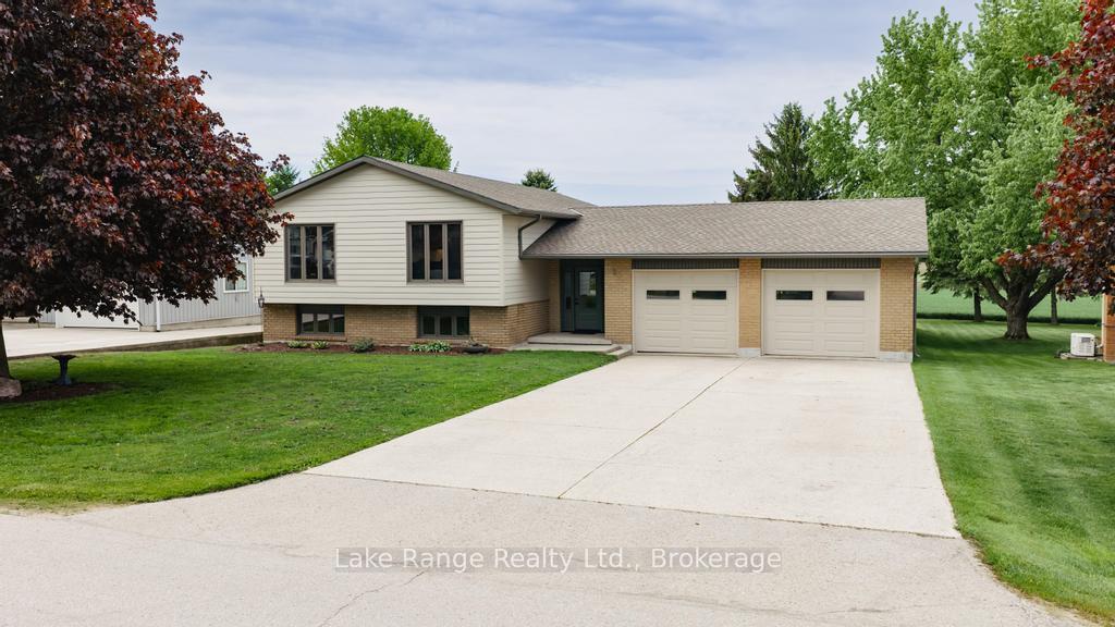 23-e-parker-drive-e-morris-turnberry-ontario-x13217570