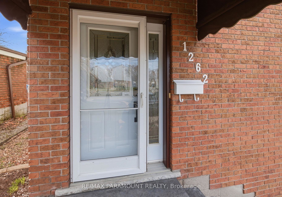 1262-upper-gage-avenue-hamilton-ontario-x13217580