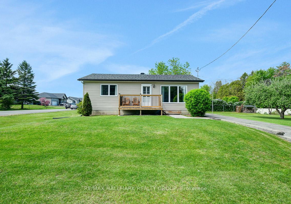 1862-landry-road-clarence-rockland-ontario-x13217594