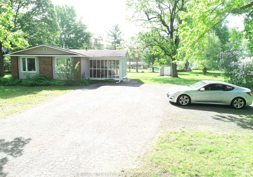 9-sutton-drive-edwardsburghcardinal-ontario-x13217628