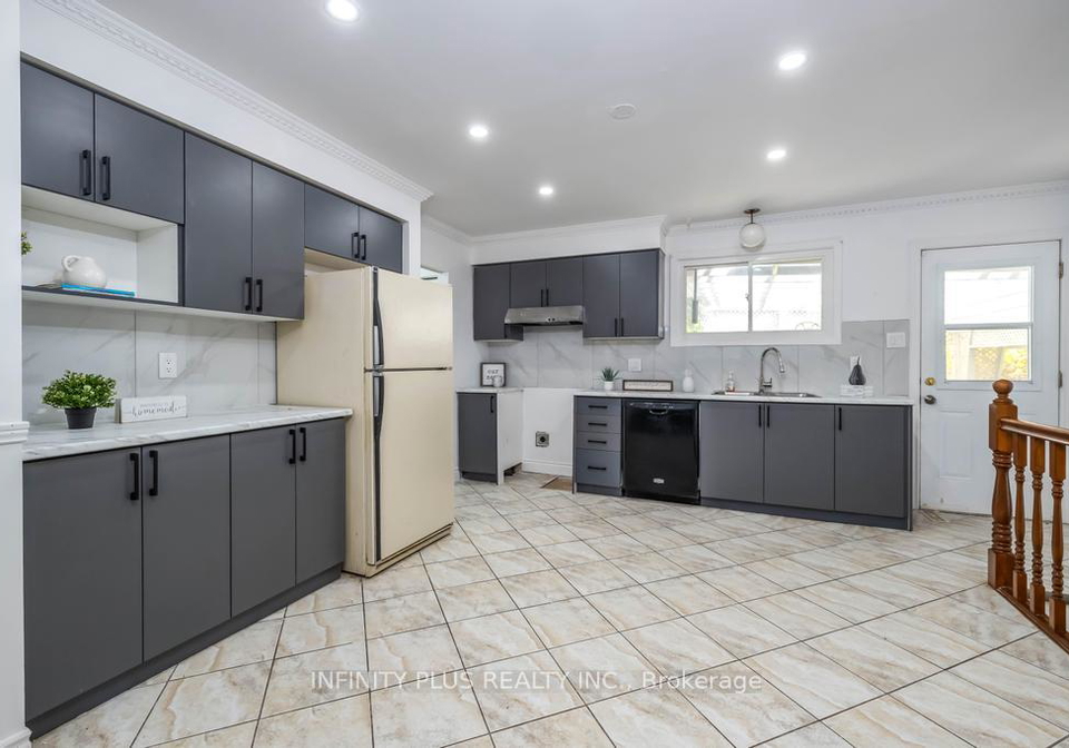 180-st-jerome-crescent-kitchener-ontario-x13217742
