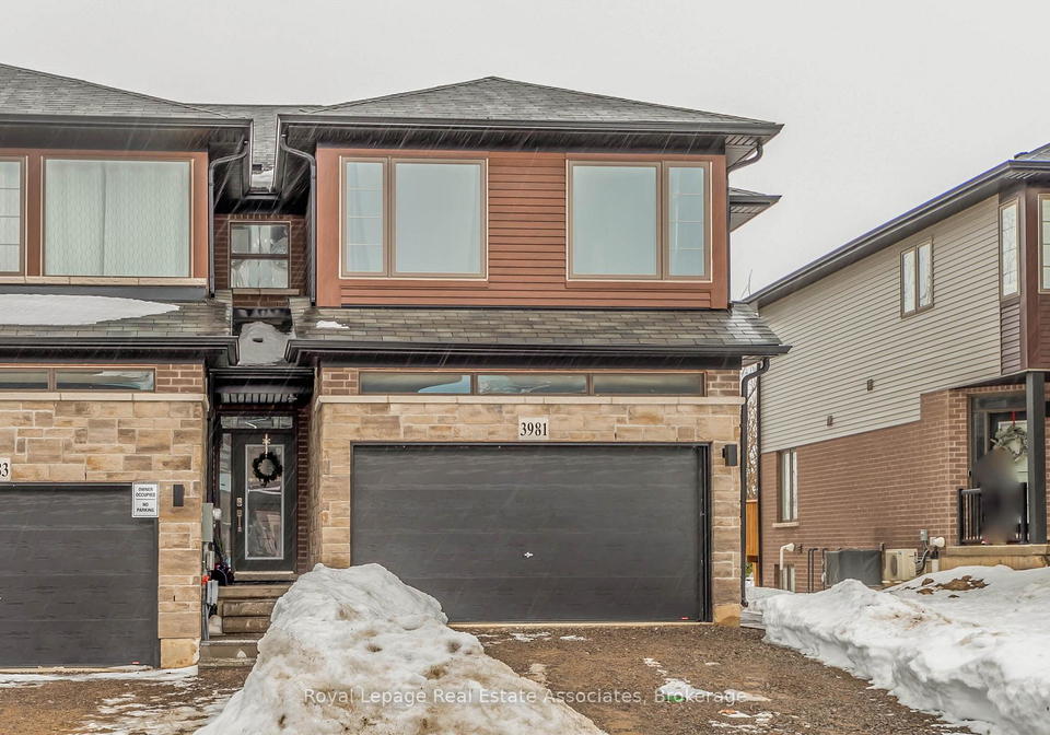 3981-crown-street-lincoln-ontario-x13218028