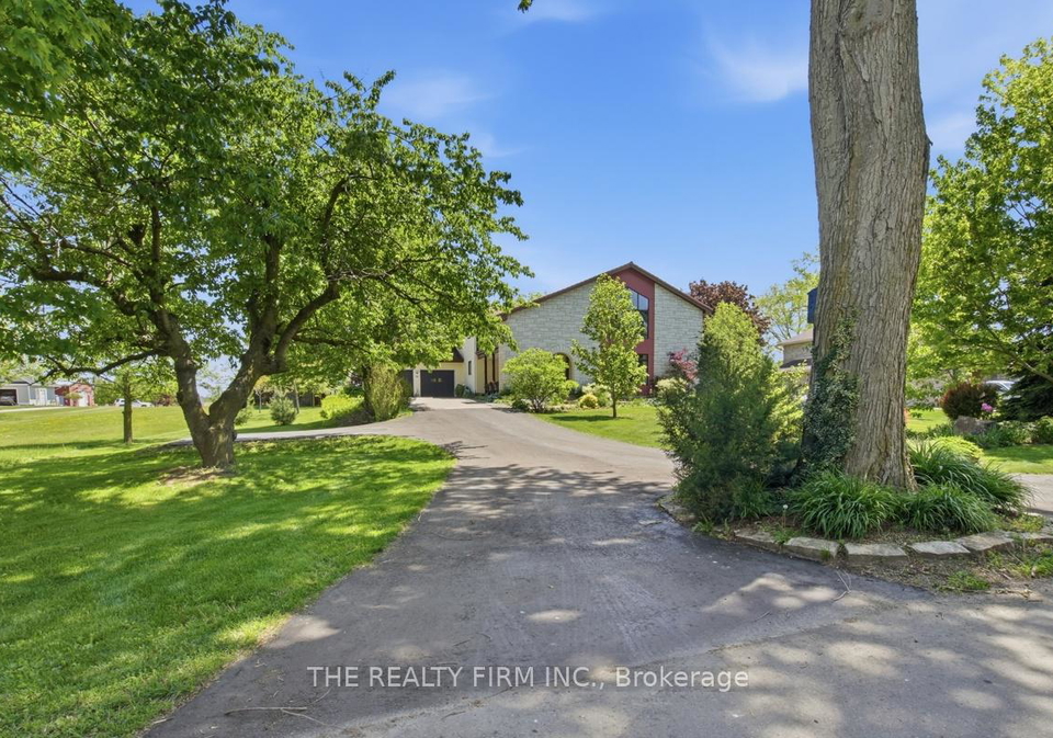15-beechwood-avenue-lambton-shores-ontario-x13218402