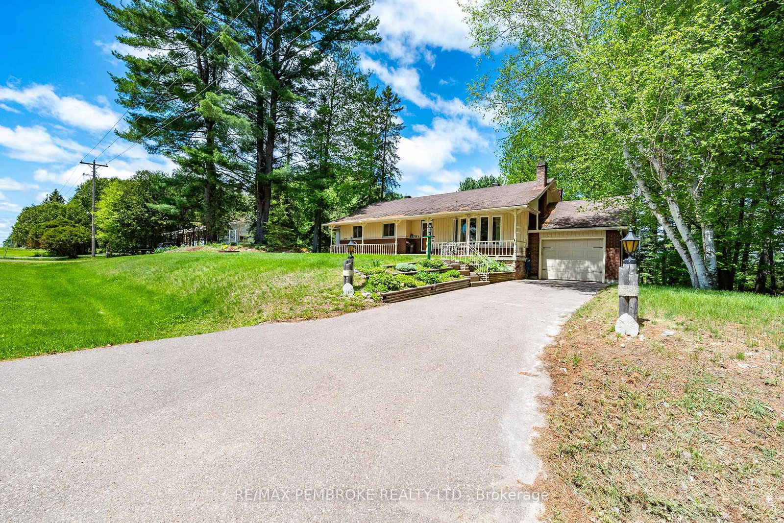 236-witt-road-laurentian-valley-ontario-x13218530