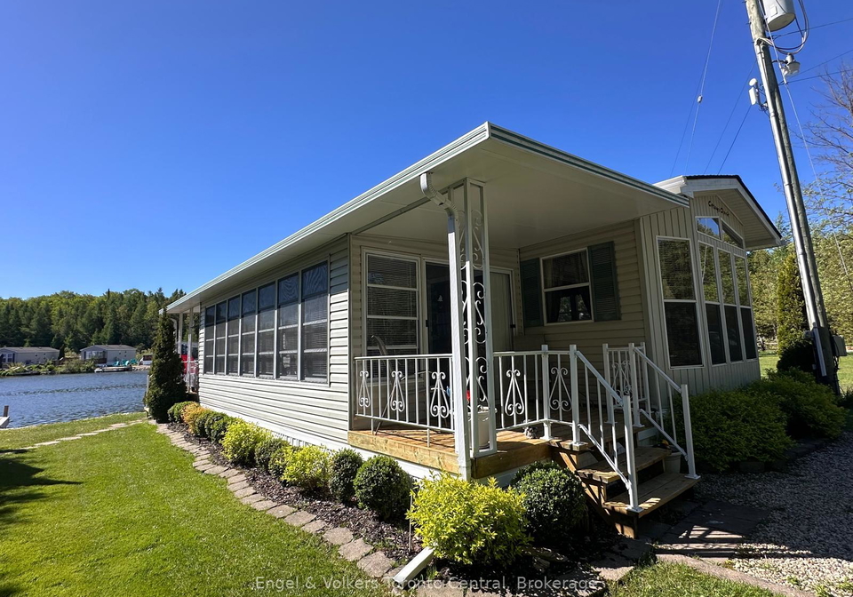 7489-sideroad-5-e-wellington-north-ontario-x13218588