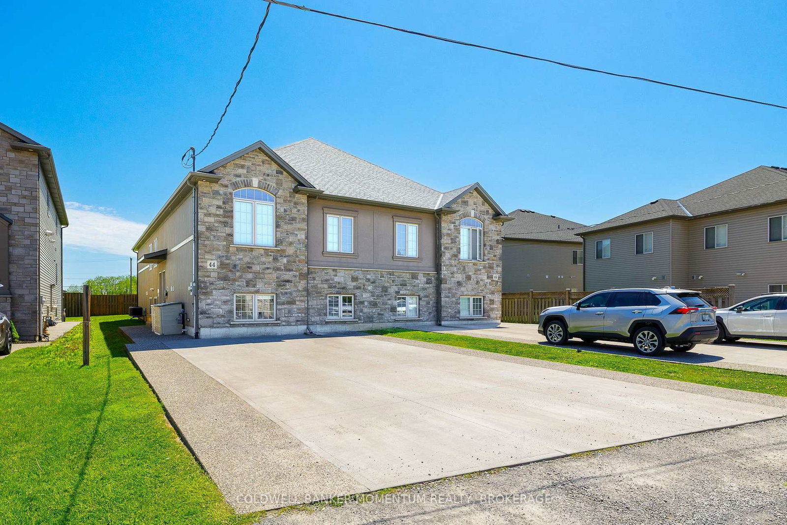 44-cleveland-street-thorold-ontario-x13218644