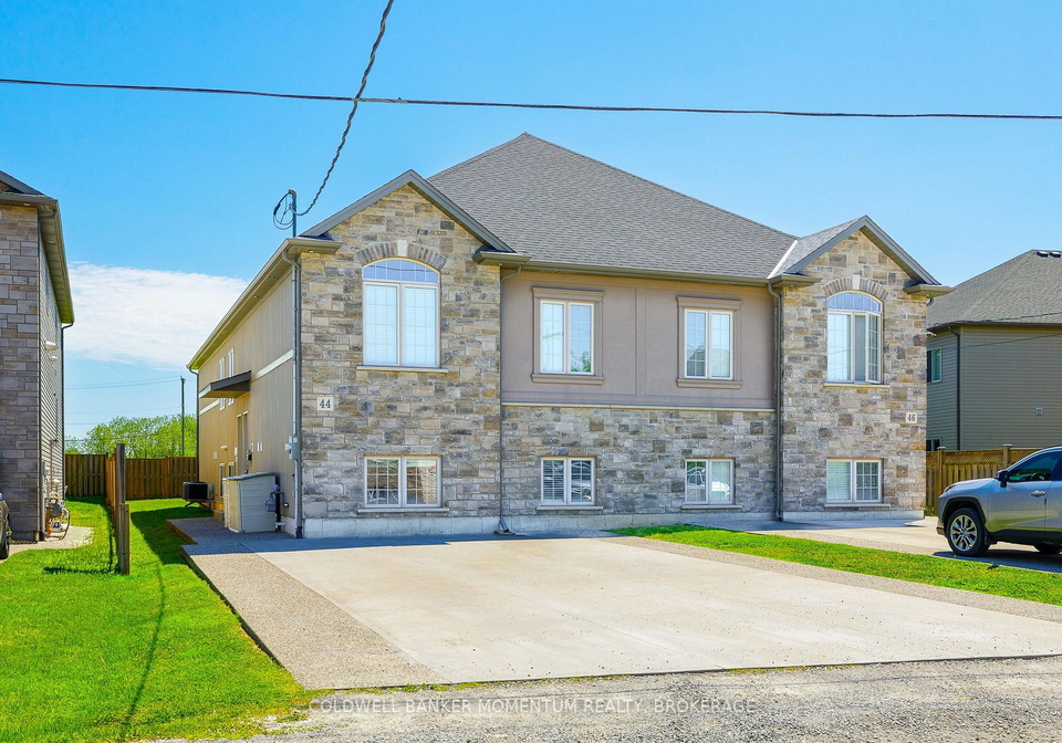 44-cleveland-street-thorold-ontario-x13218644