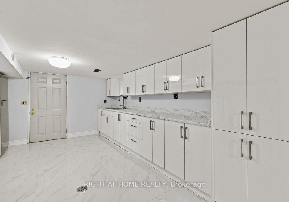 30-webber-avenue-hamilton-ontario-x13218690