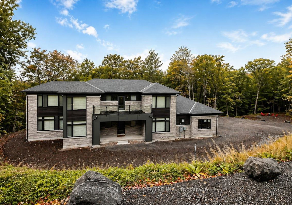 1007-badger-hill-road-badger-hill-lake-of-bays-ontario-x13218700