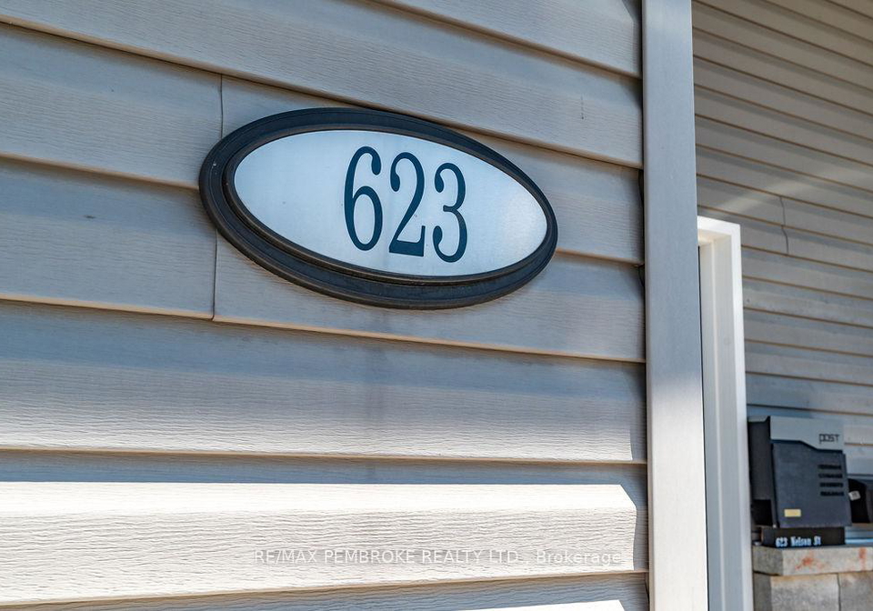623-nelson-street-pembroke-ontario-x13218942