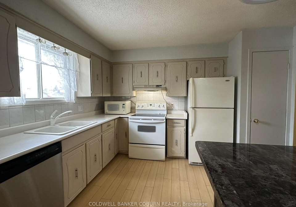 4016-dishaw-street-edwardsburghcardinal-ontario-x13219012