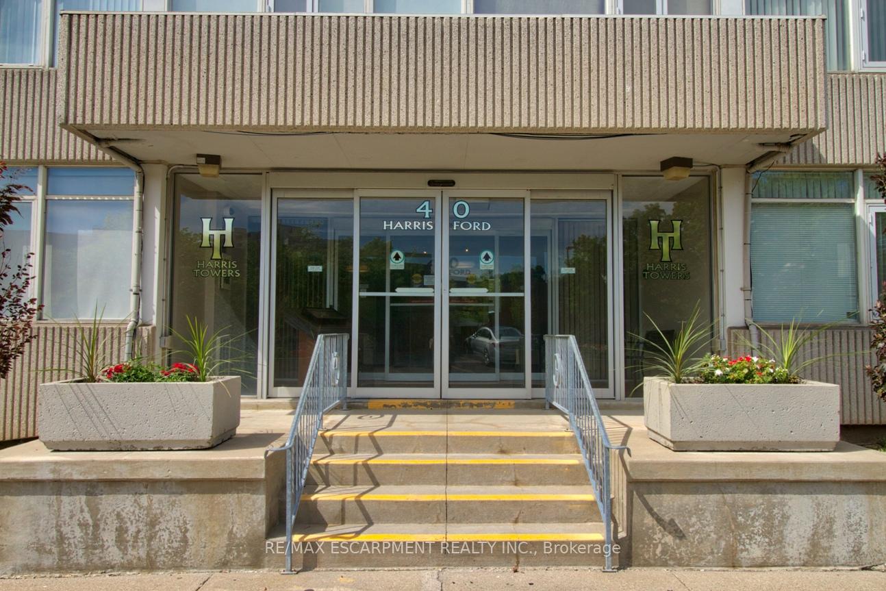40-harrisford-street-hamilton-ontario-x13219110