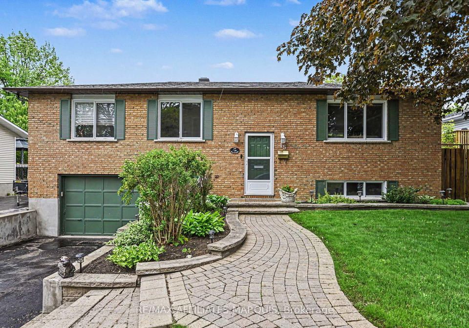 15-pearl-street-smiths-falls-ontario-x13219160