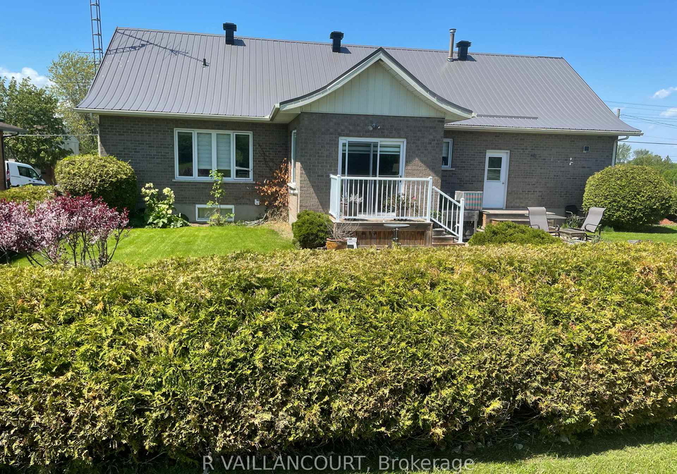 46-william-street-e-north-glengarry-ontario-x13219536