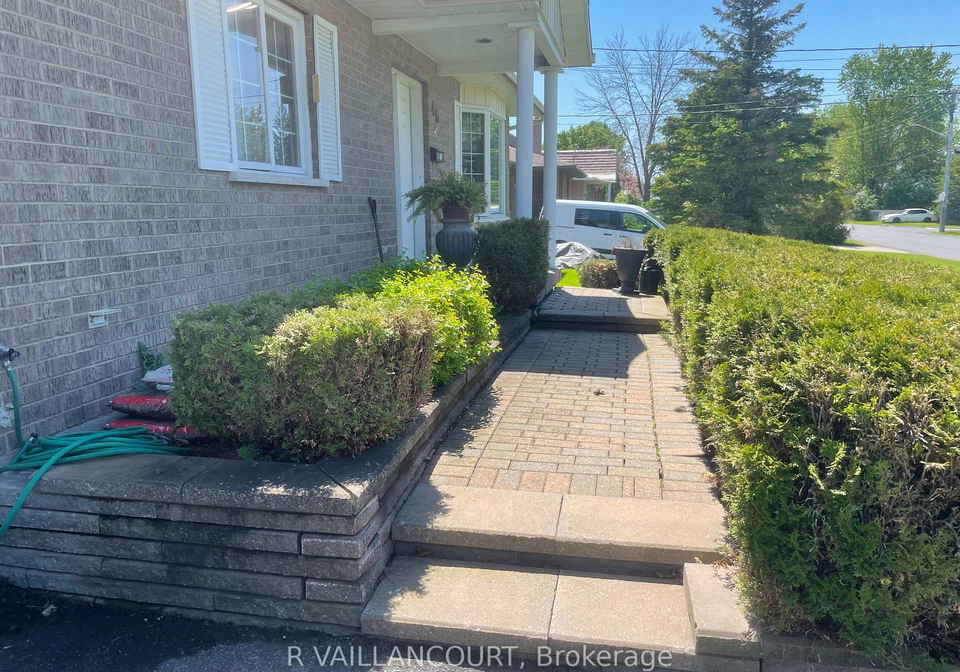 46-william-street-e-north-glengarry-ontario-x13219536