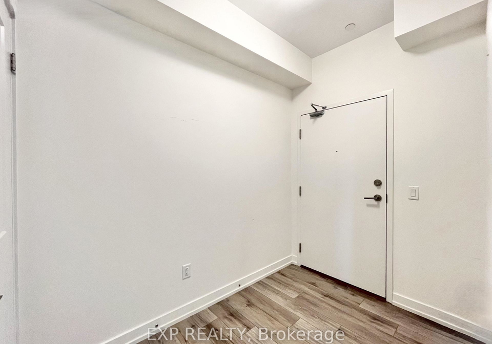 255-northfield-drive-e-waterloo-ontario-x13220004