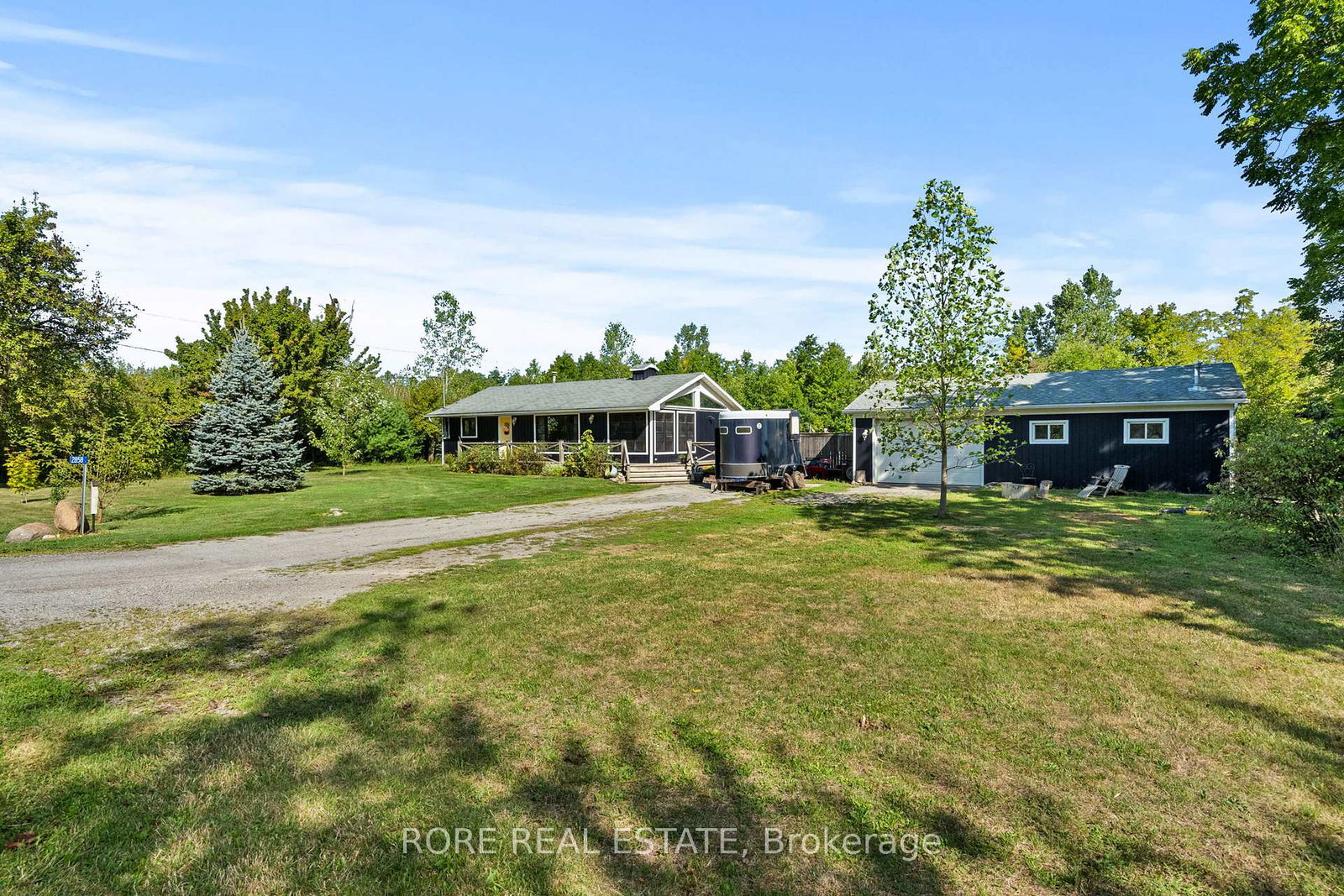 2858-beach-avenue-fort-erie-ontario-x13220128