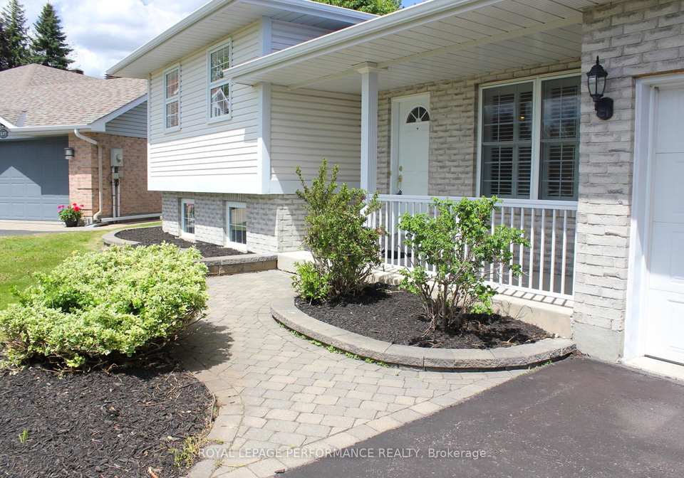 141-markell-crescent-cornwall-ontario-x13220368