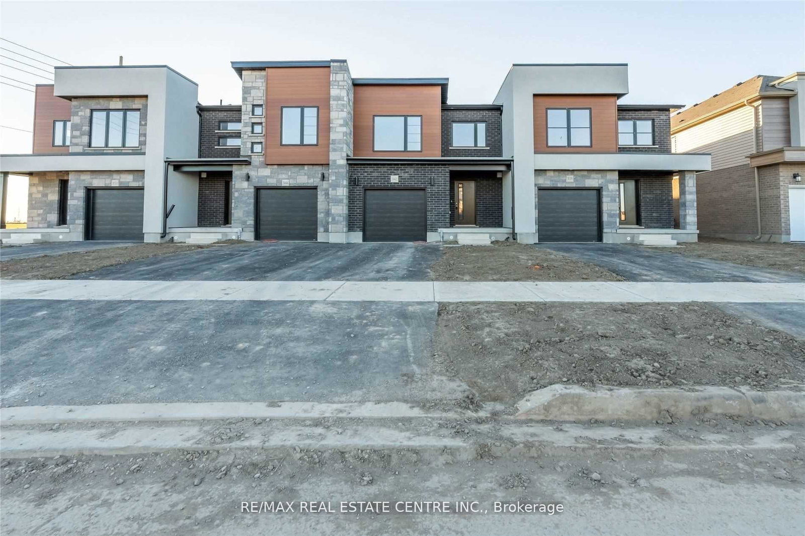 3142-turner-crescent-london-south-ontario-x13220388