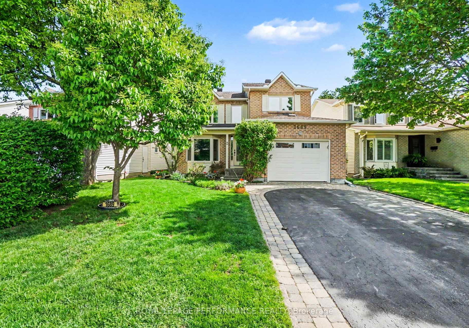 1689-boisbriand-crescent-ottawa-ontario-x13220404