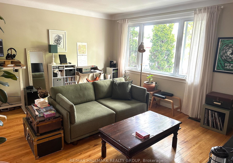 86-gilchrist-avenue-ottawa-ontario-x13220598
