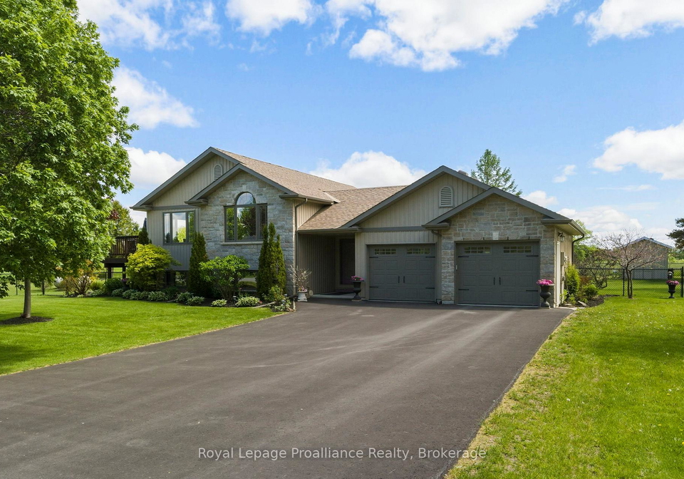 561-stacey-road-quinte-west-ontario-x13220850