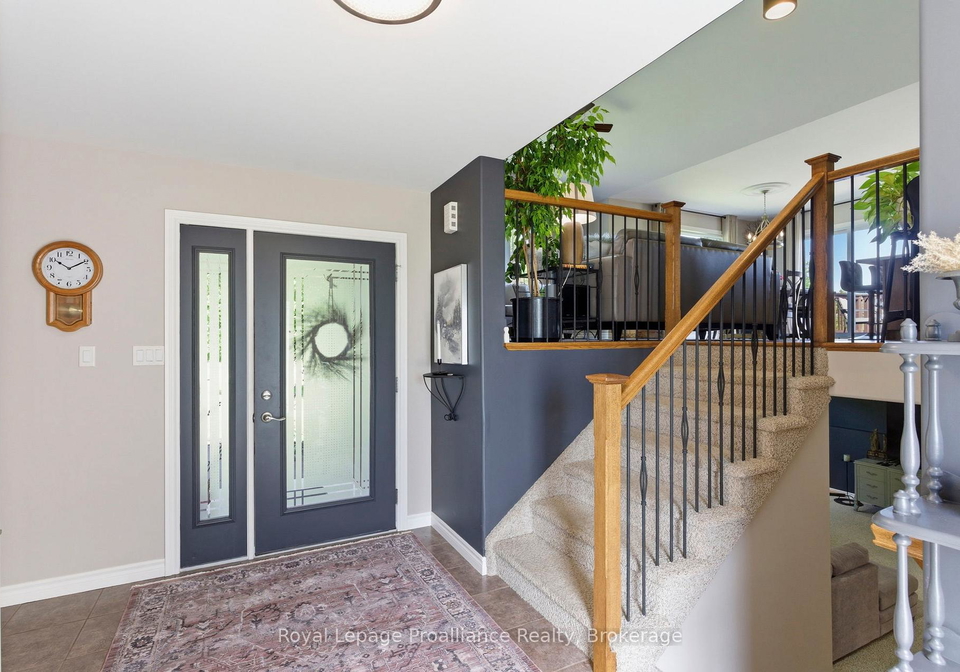 561-stacey-road-quinte-west-ontario-x13220850