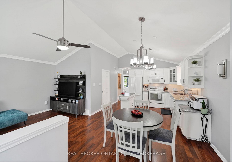 1526-frank-court-cornwall-ontario-x13220984