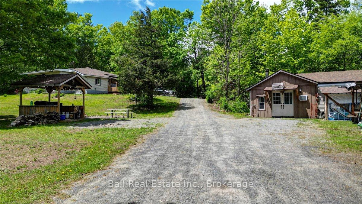20-art-bott-road-north-kawartha-ontario-x13221070