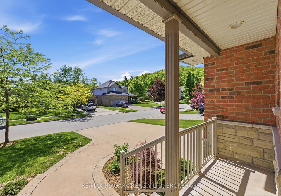 70-terrace-drive-grimsby-ontario-x13221222