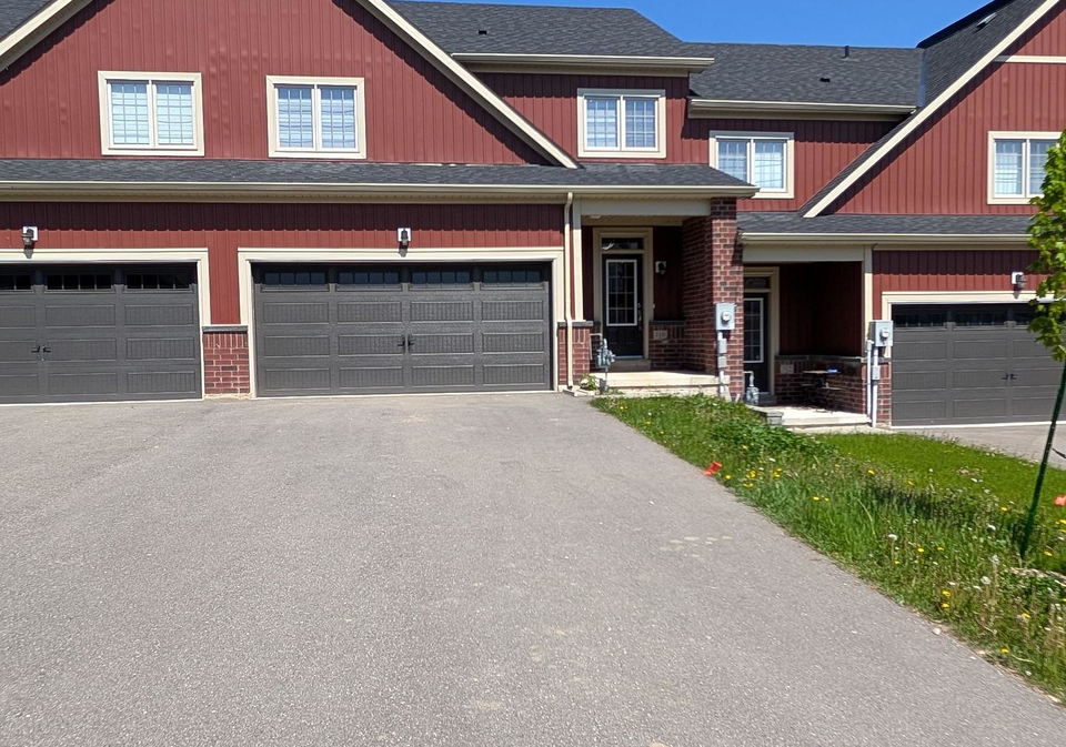 110-stonebrook-way-grey-highlands-ontario-x13221298