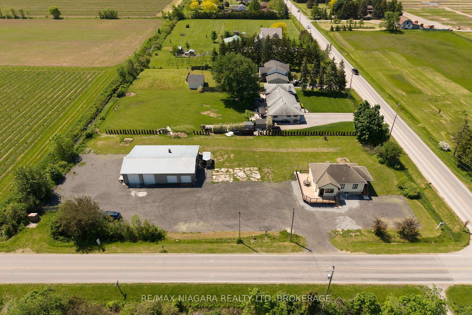 1209-line-3-road-niagara-on-the-lake-ontario-x13221422