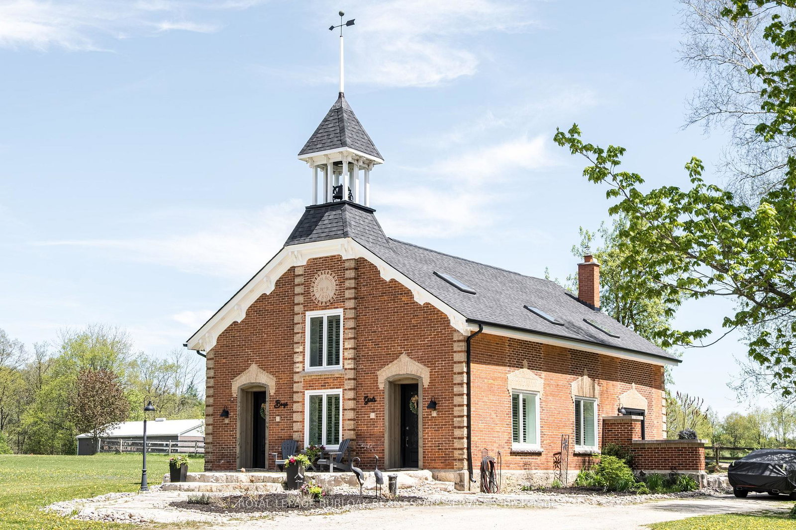 9069-erin-garafraxa-townline-erin-ontario-x13221486