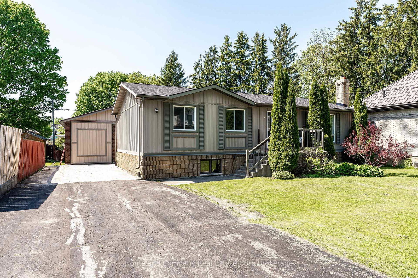 50-dufferin-street-stratford-ontario-x13221524