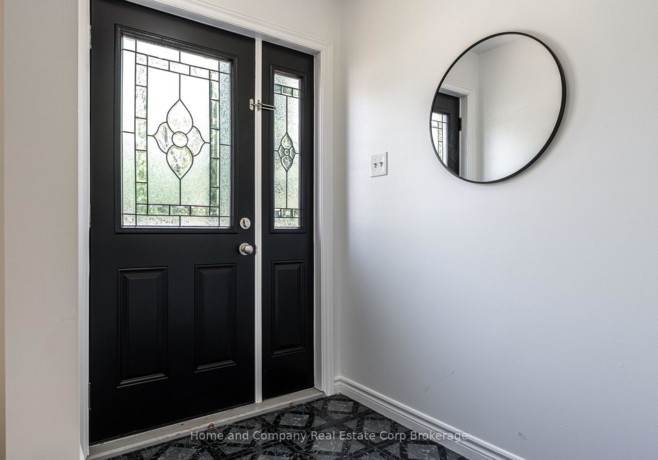 50-dufferin-street-stratford-ontario-x13221524