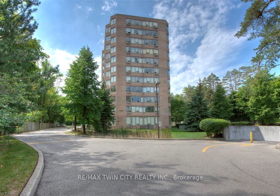 3227-king-street-e-kitchener-ontario-x13221534