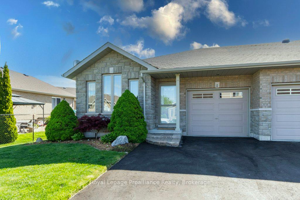 1-ward-drive-brighton-ontario-x13221554