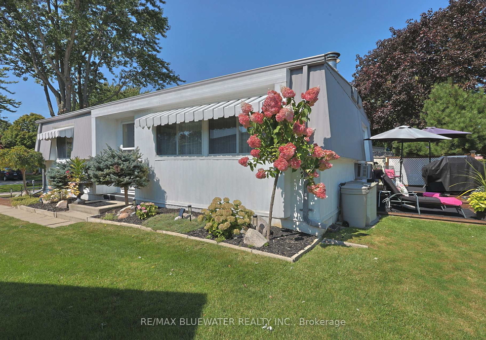 208-biltmore-drive-south-huron-ontario-x13221574