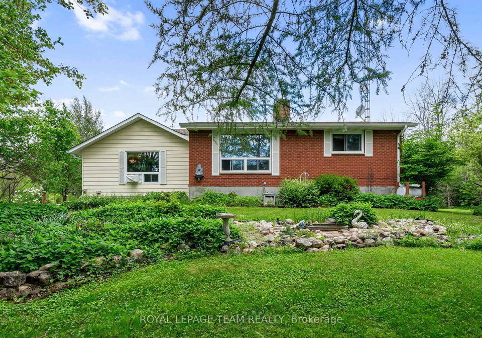 15615-dixon-road-south-stormont-ontario-x13221724