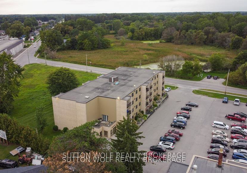 31-victoria-street-strathroy-caradoc-ontario-x13221748