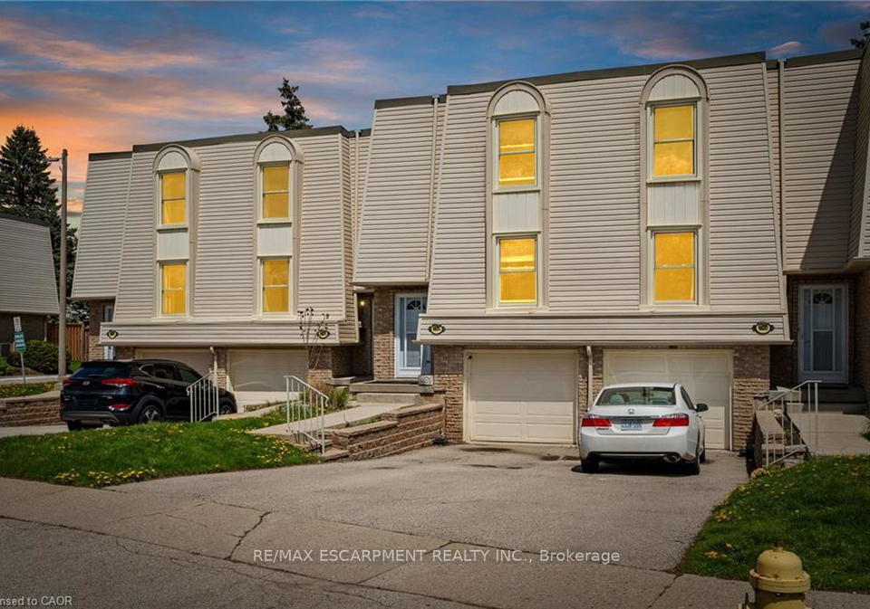 662-grey-street-brantford-ontario-x13221776