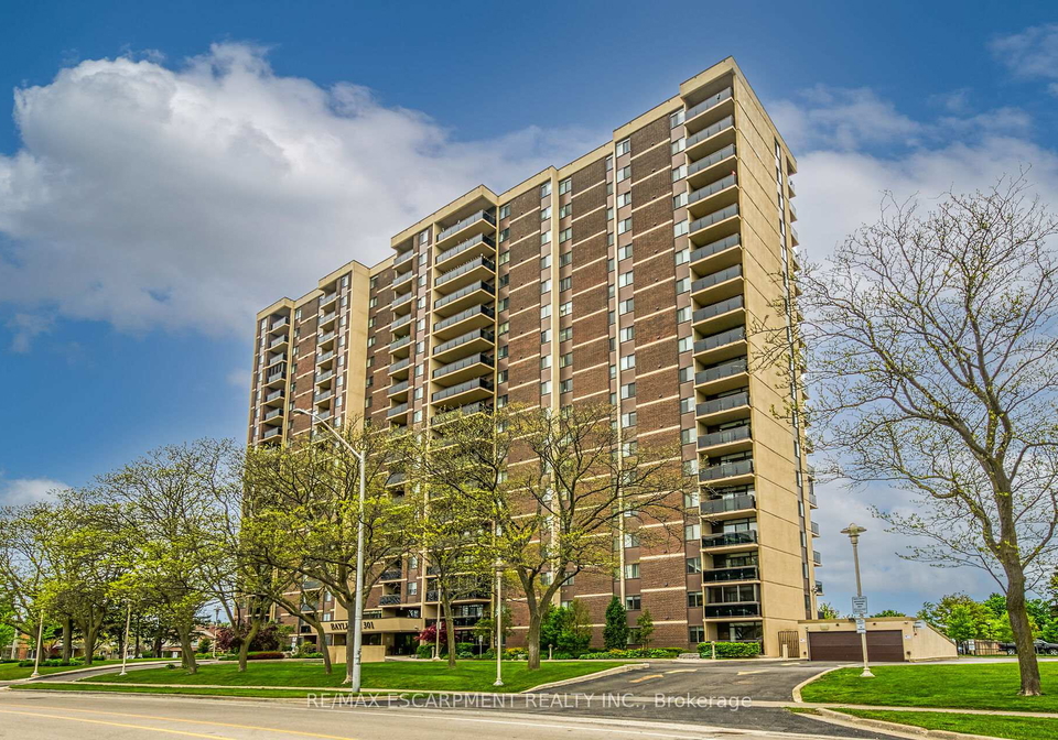 301-frances-avenue-hamilton-ontario-x13221780
